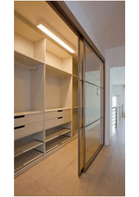 Линейная гардеробная комната с дверями купе Керчь